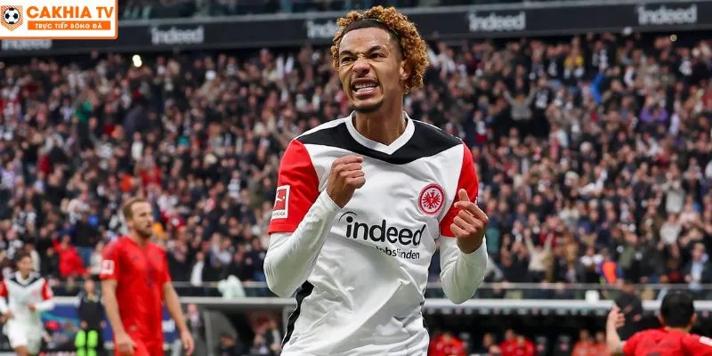Màn trình diễn ấn tượng của Ekitike tại Bundesliga